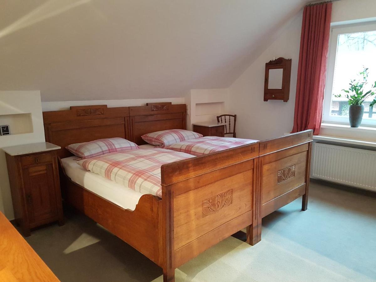 Große Ferienwohnung, auf Bauernhof mit Ponys und Pferden, ländlich und ruhig, Nähe Dümmer See Holdorf Exterior foto